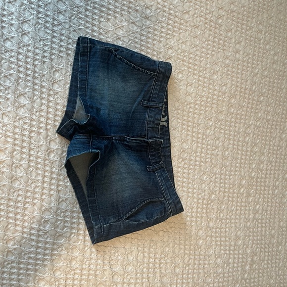 Size 25 Jean Hurley shorts - Picture 2 of 3